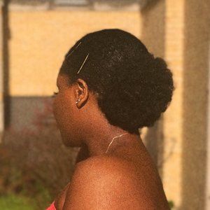 Meet your Posher, Dana